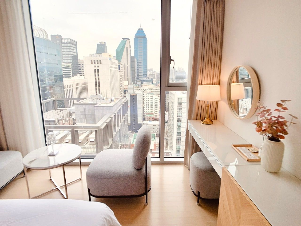 City view from the top floor in Gangnam 3th image
