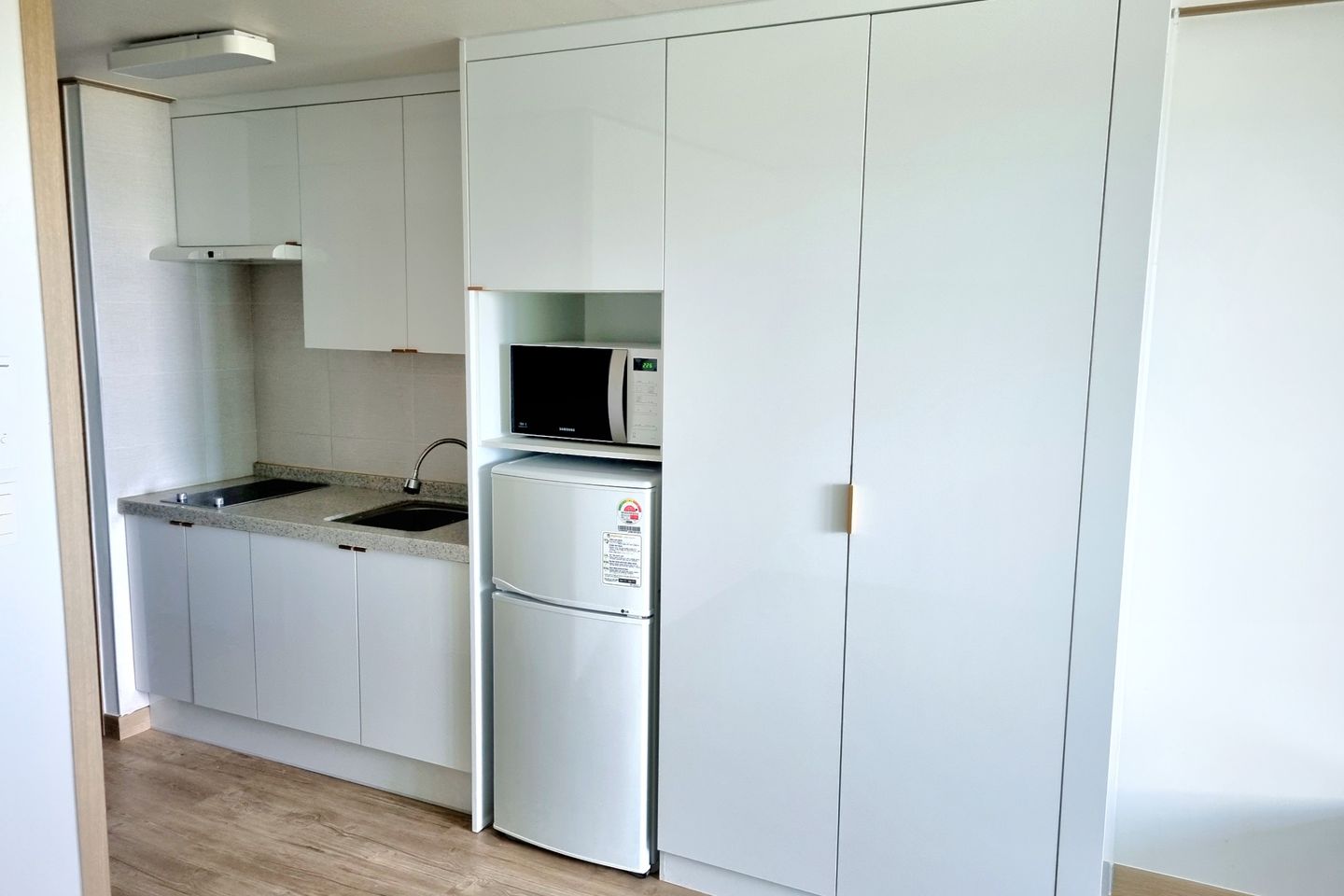 Seogwipo Short-Term Rental A5 4th image