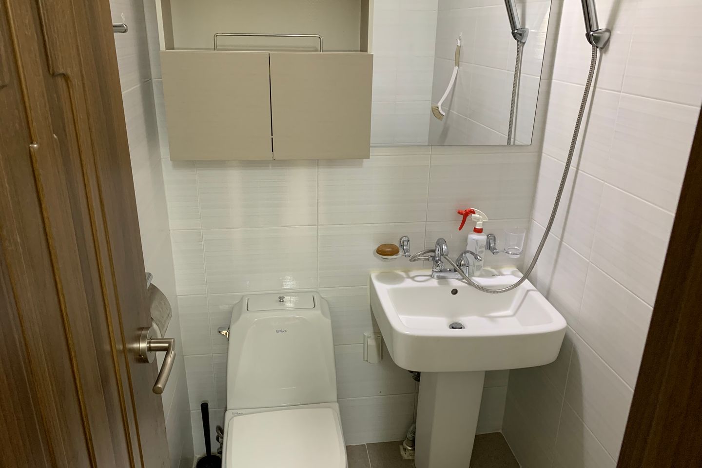 4th floor, studio apartment with separate roo 6th image