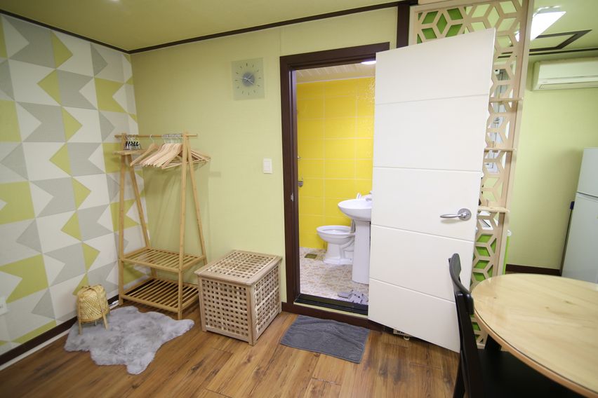 암사역 도보3분 203