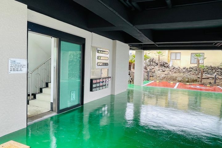 Seogwipo Short-Term Rental B-2 18th image