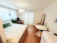 Clean studio apartment in Donggyo, Hongdae 2 5th image