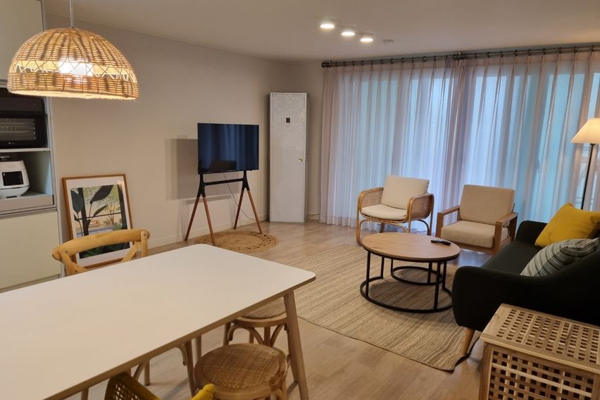 바다가까운 3룸 아파트