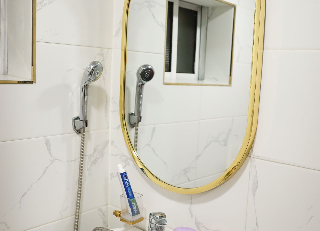 Two-room apartment for short-term rent in Hon 11th image