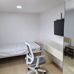 디럭스 시티뷰2 방 이미지