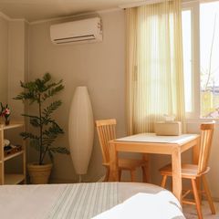 장지은 Landlord's Profile Image