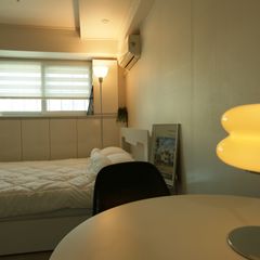 미드센츄리하우스 Landlord's Profile Image