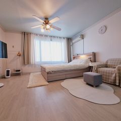 νλ§νμ°μ€β‘ Landlord's Profile Image