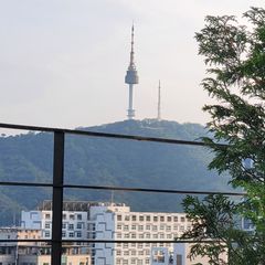 을지로동대문 럭셔리 Landlord's Profile Image