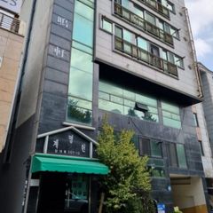 이경민 Landlord's Profile Image