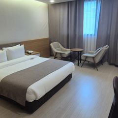 호텔씨엘 Landlord's Profile Image