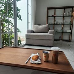 로렌 Landlord's Profile Image