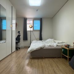 이성은 Landlord's Profile Image