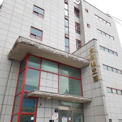 김민석 Landlord's Profile Image