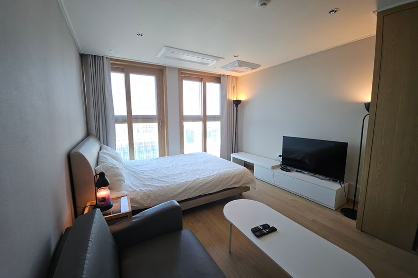 가산역신축고층.3인가능