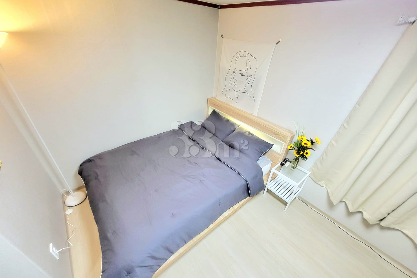 Jukdo-dong, Queen-size bed, fully furnished,  0th image