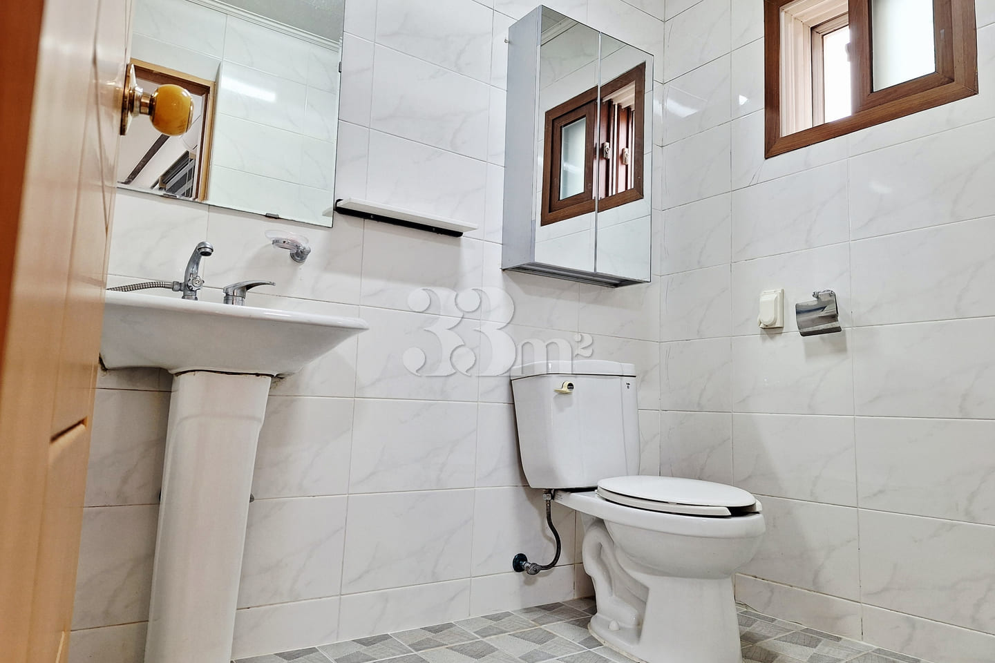 🌈 Studio apartment in a 3-story building in  11th image