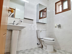 ๐ Studio apartment in a 3-story building in 11th image