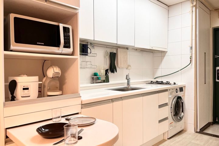 Hapjeong/Hongdae Fully Furnished + Aesthetic 12th image