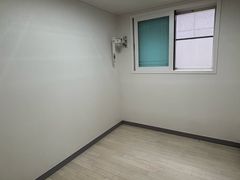 Clean two-room apartment in Siheung-dong 2th image