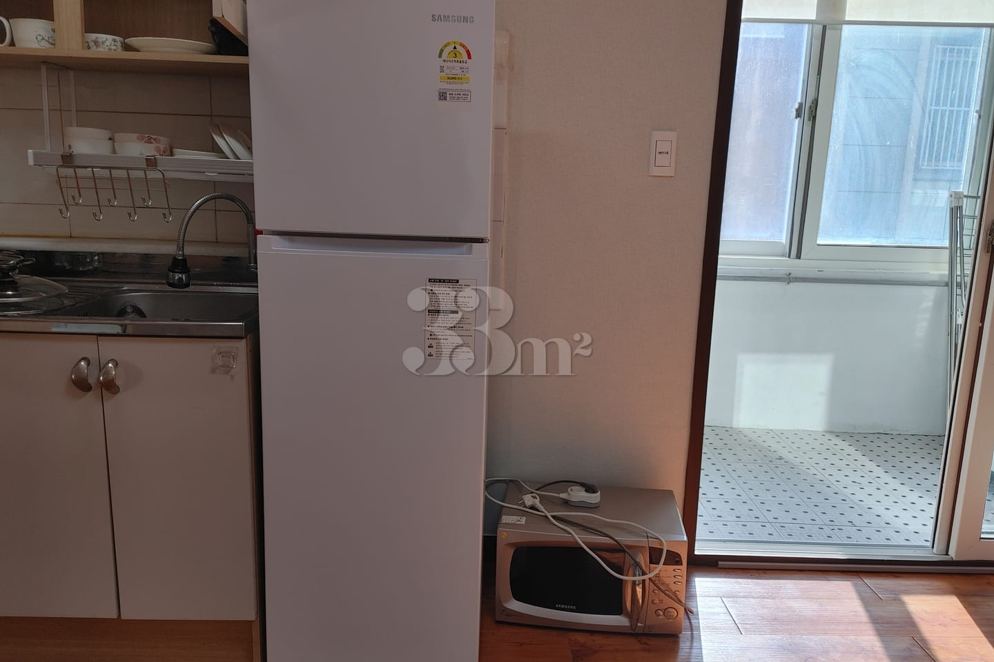 Spacious Studio Apartment in Sinchang-dong (U 2th image