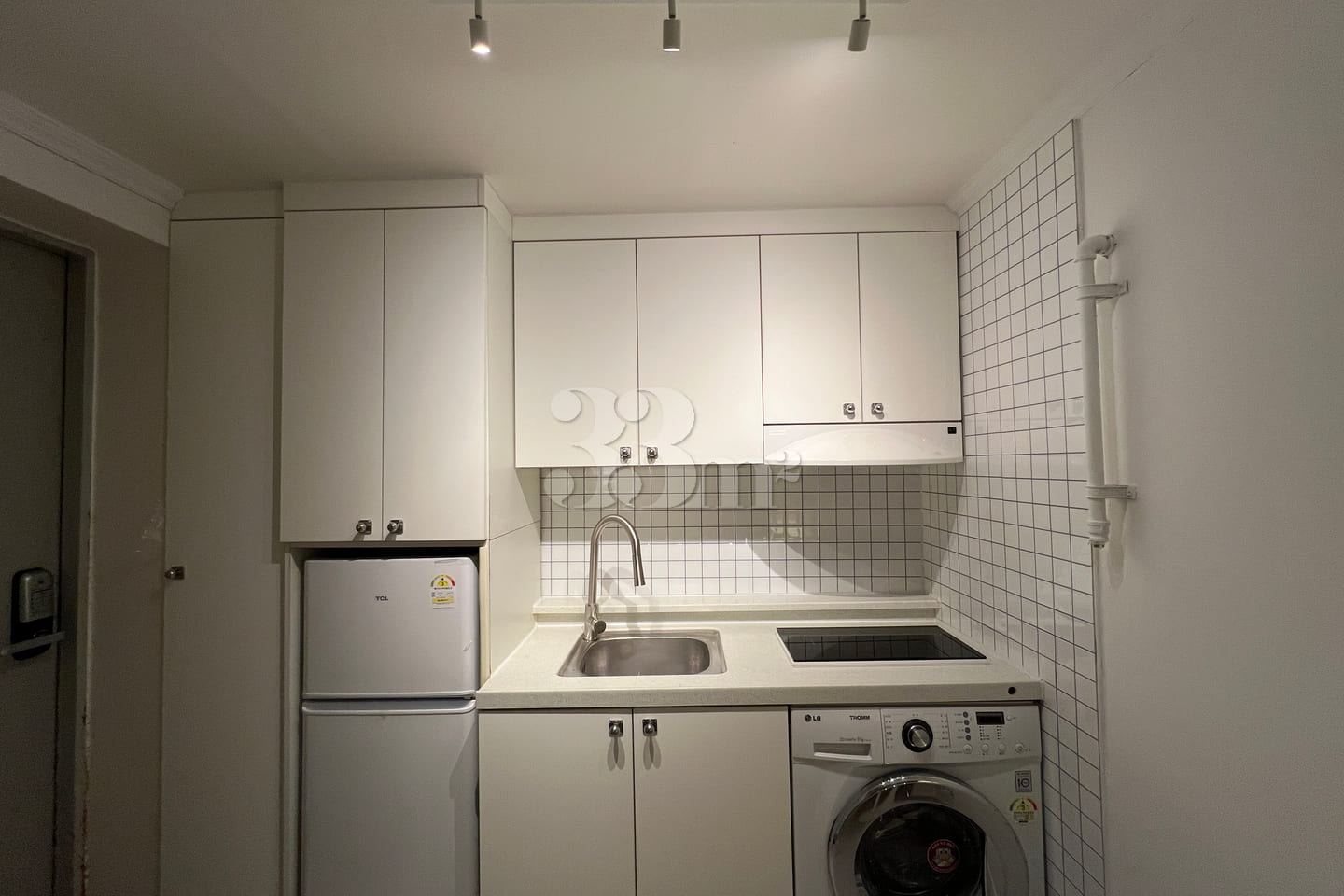 7-minute walk from Sangsu Station / 10 pyeong 3th image