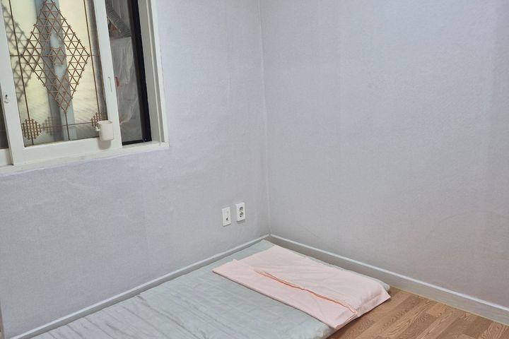 3-bedroom unit on the 1st floor near Galma St 10th image
