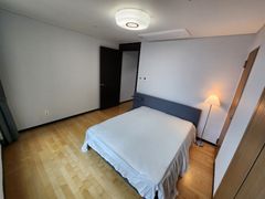 3-room officetel near the subway station 8th image