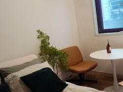 Hanok-style wooden house 4th image