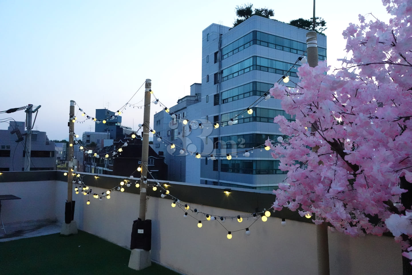 2-bedroom unit with a private 20-pyeong rooft 6th image