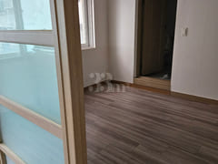 Room 205 4th image