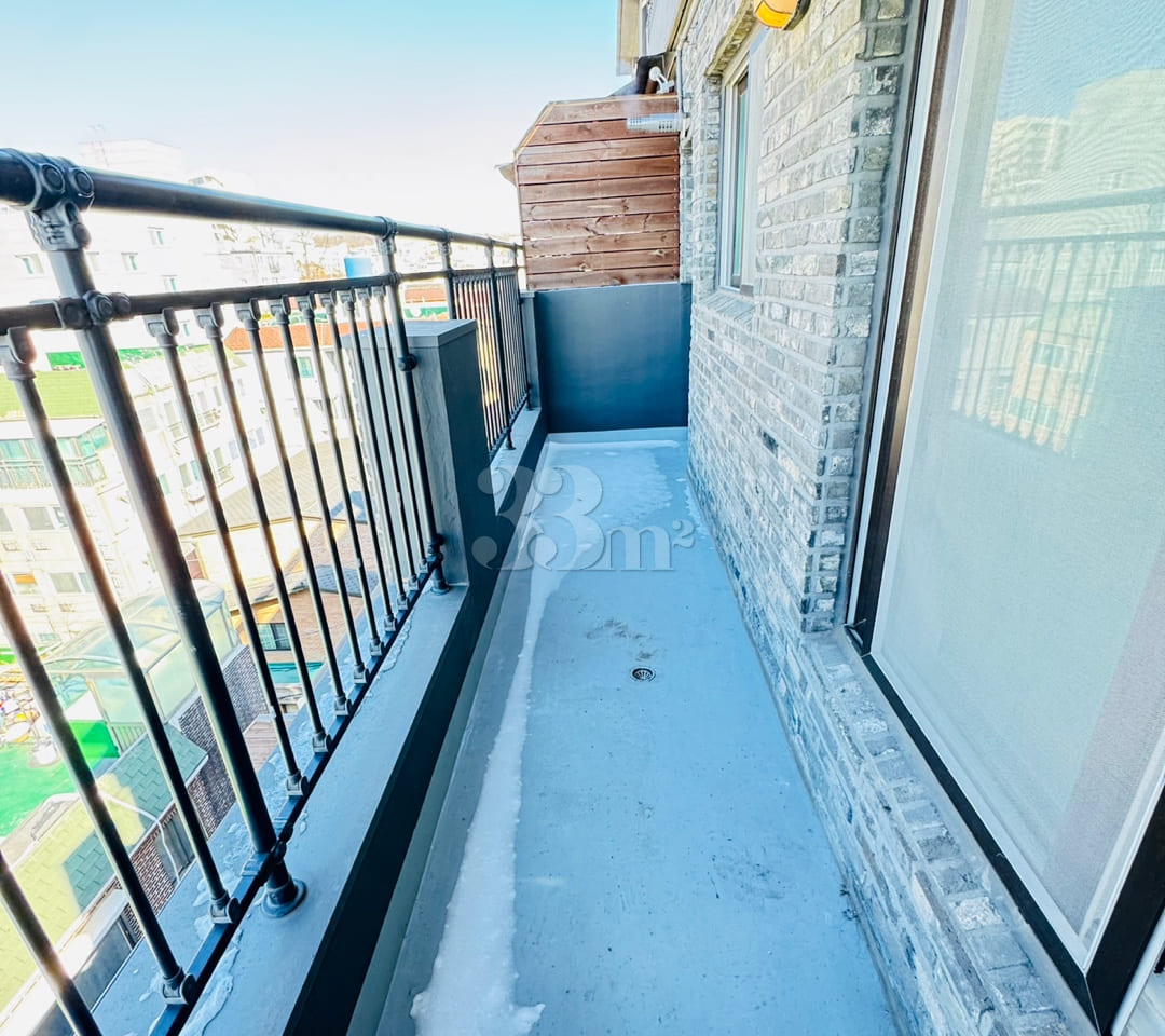 Casagio 61 ☆ Top-floor 3-bedroom unit 8th image
