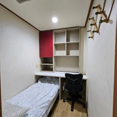 퀸스여성전용고시원내창 방 이미지