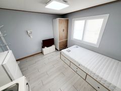 3-minute walk from Namsanjeong Station, studi 6th image