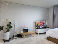 Remodeled house, 1 minute from Daecheong Stat 3th image