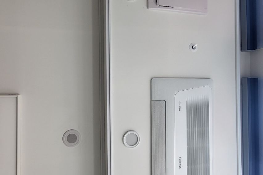 강남교대5분킹베드숙소