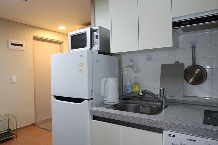 Gangbuk | Fully Furnished Studio | Short/Long 8th image