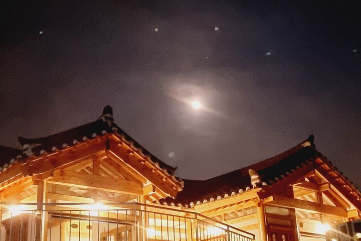 강화도한옥독채잔디마당 11번째 이미지