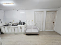 Cozy 402, 1 minute from Sinnonhyeon Station 4th image