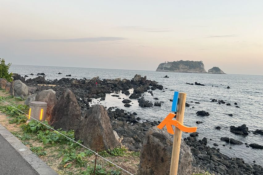 법환포구 돌담집 밖거리