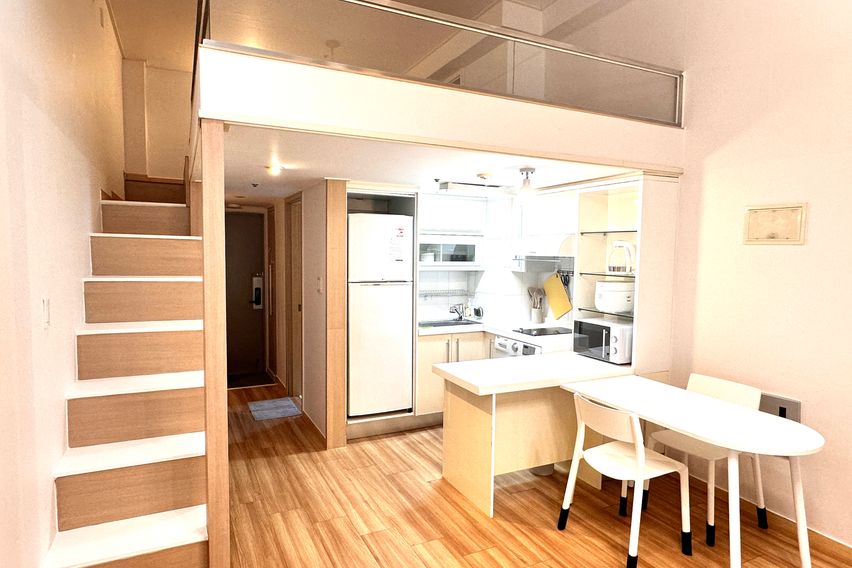 오리역1분 복층4인가능