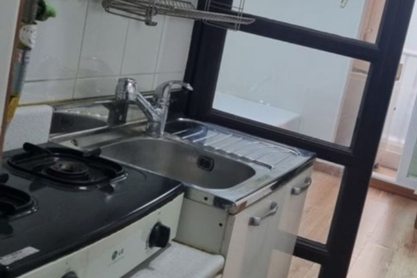 #대학마을 206호!!