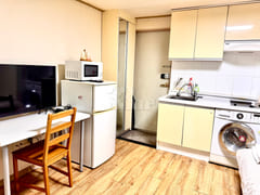 2 minutes from Nonhyeon Station (studio apart 4th image