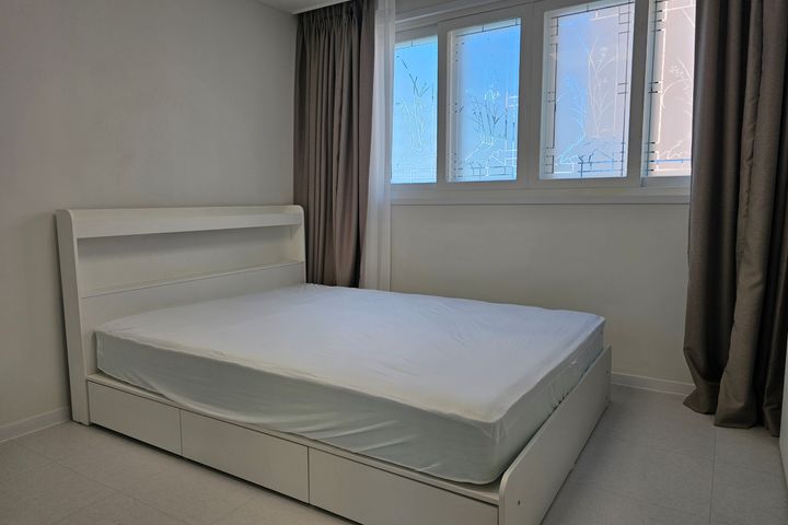 Cozy three-room apartment near Guwol-gil Hosp 3th image