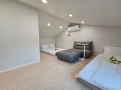 Romantic Duplex with a Spacious Terrace 19th image