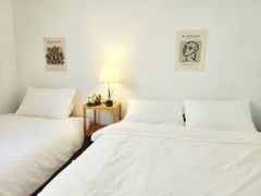 Accommodation for 4 people / 5 minutes from C 0th image