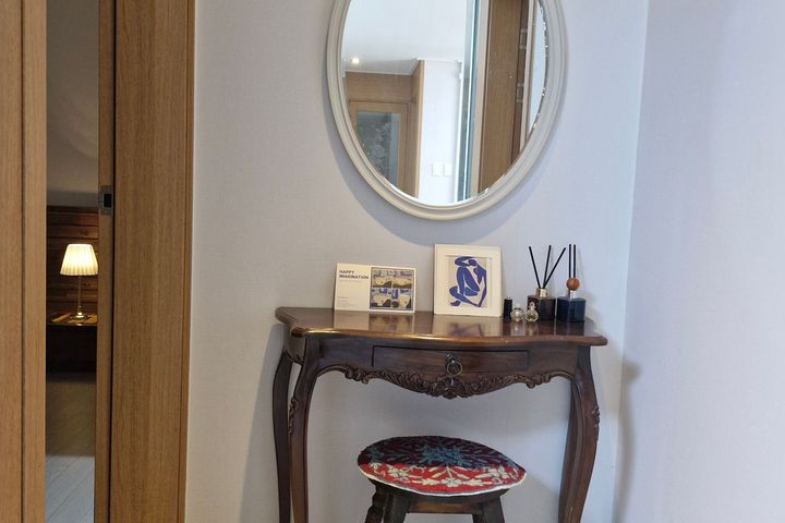 Fully furnished home with a stylish interior 6th image
