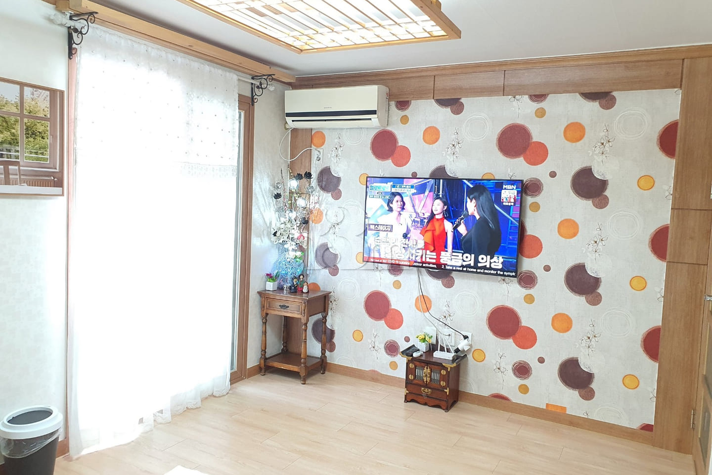 9-minute walk to Jeonju Hanok Village 2th image