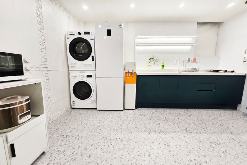 신림 화이트톤 감성룸 8번째 이미지