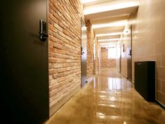 New, fully-furnished room for women (2 availa 1th image